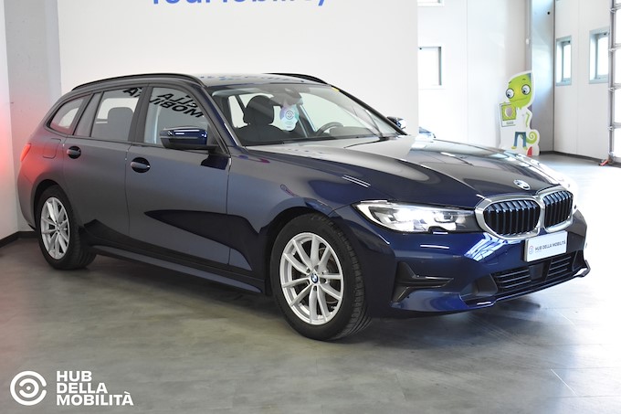 BMW 318d 48V Touring Business Advantage